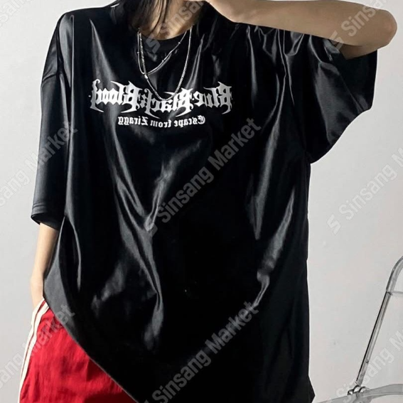 歌德字金屬感短袖球衣T恤