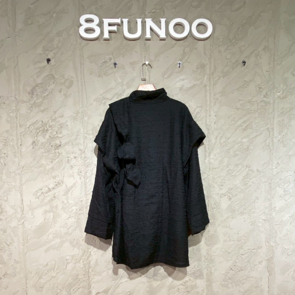 暗黑不規則斜襟長袖上衣