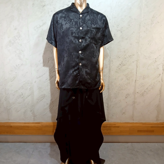 純黑中國風花紋短袖襯衫