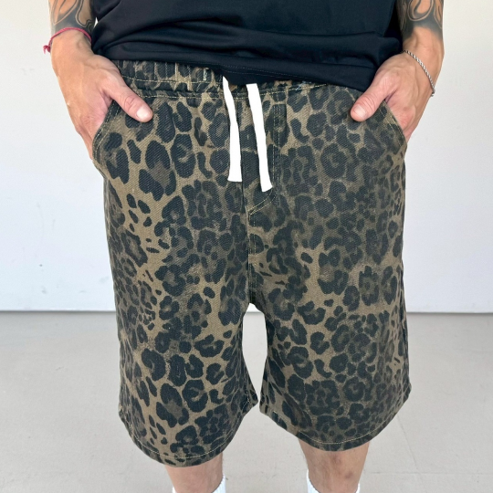 水洗寬鬆抽繩豹紋短褲