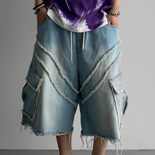 大口袋弧線結構七分牛仔短褲